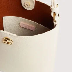 Borsa Donna a Spalla COCCINELLE Linea Nikla Mini Colore Pearl - Cognac