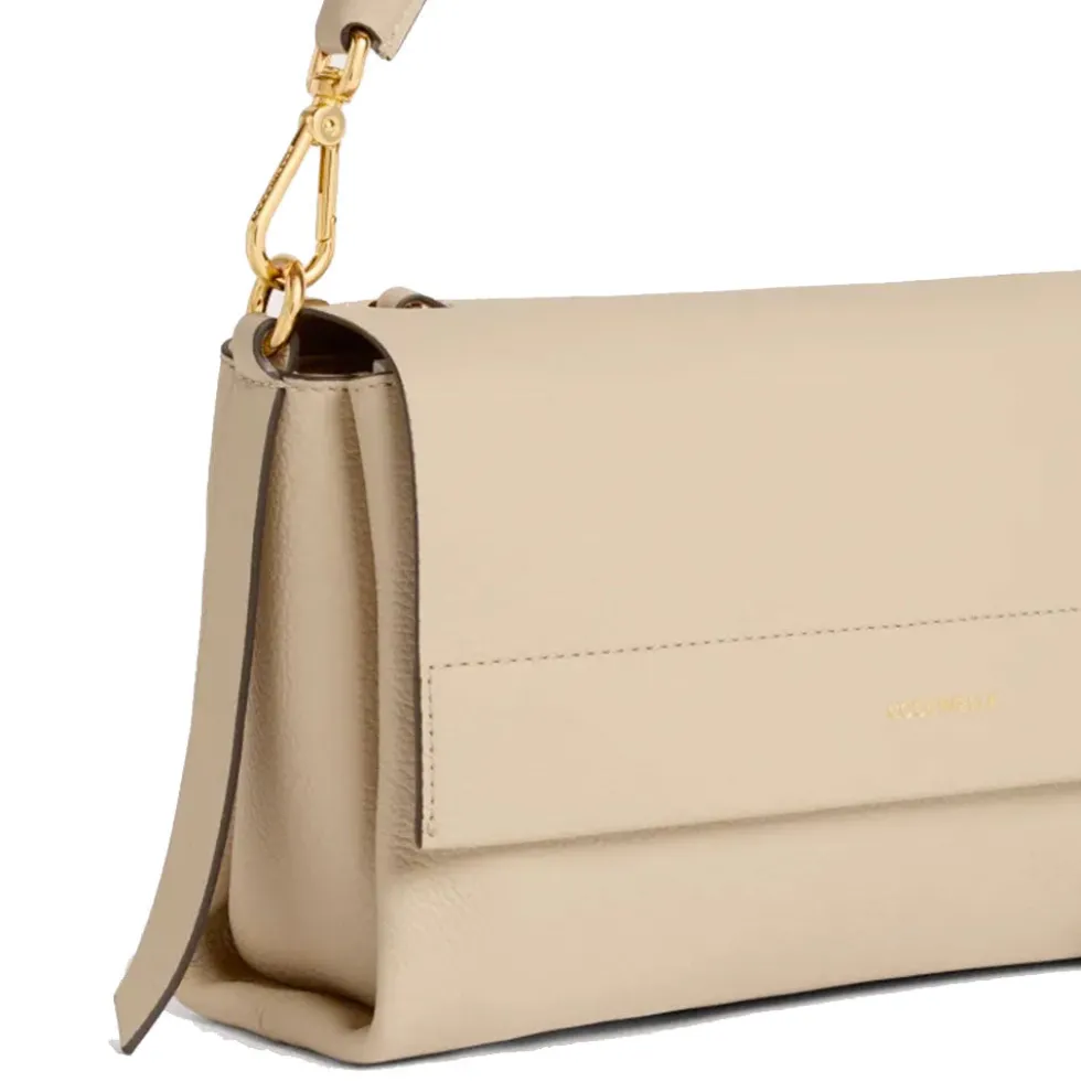 Borsa Donna a Spalla COCCINELLE in Pelle linea Boheme Small colore Sandshell - Seagrass
