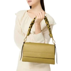Borsa Donna a Spalla COCCINELLE in Pelle linea Boheme Small colore Pearl -Cognac