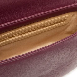 Borsa Donna a Spalla con Tracolla LOVE MOSCHINO color Vino con Placca Quadrata con Logo