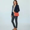 Borsa Donna a Tracolla COCCINELLE in Pelle Linea Liya Signature colore Grenadine Red