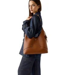 Borsa Donna Hobo a Spalla GUESS Linea Darcy Colore Cognac