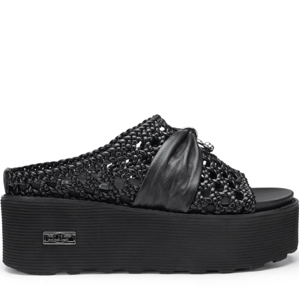 Ciabatte Donna CULT Nancy 3457 in Pelle Intrecciata Colore Nero
