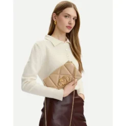 Clutch Trapuntata con Tracolla LOVE MOSCHINO linea Embossed Taupe