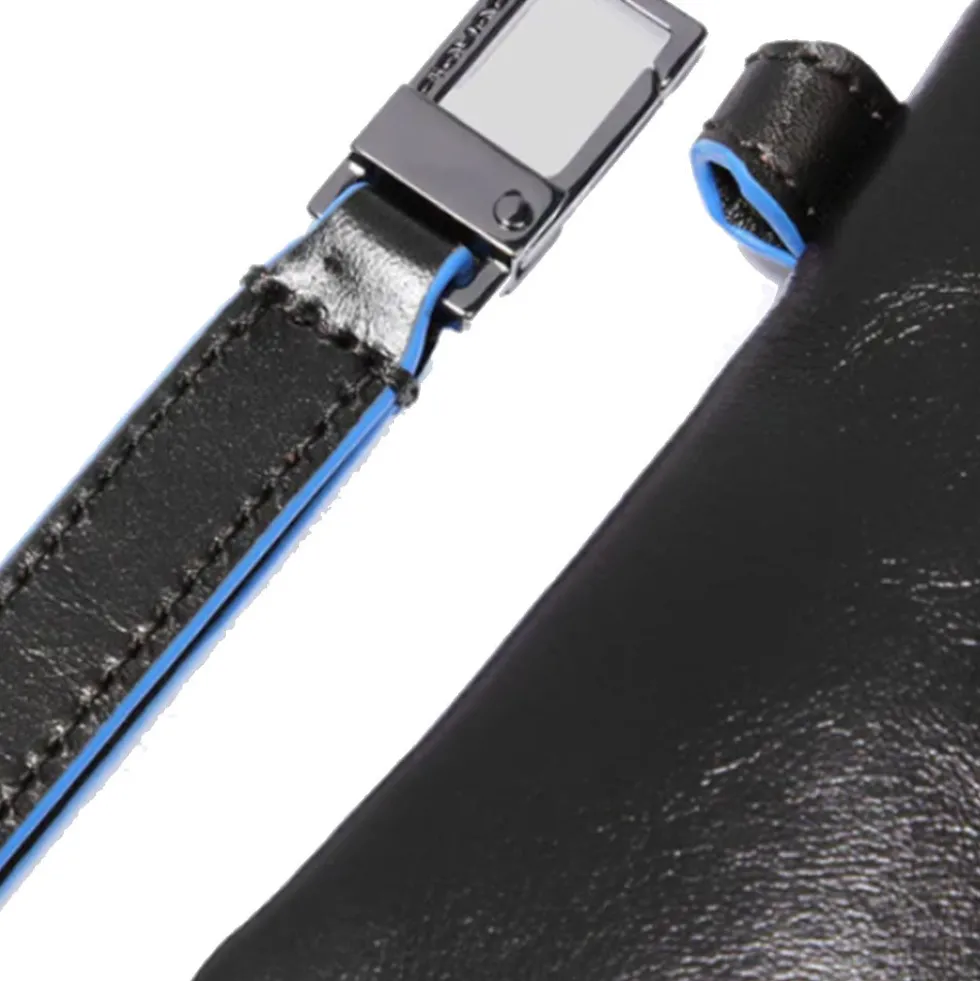 Pochette Uomo PIQUADRO in Pelle Linea Blue Square colore Nero - AC2648B2R