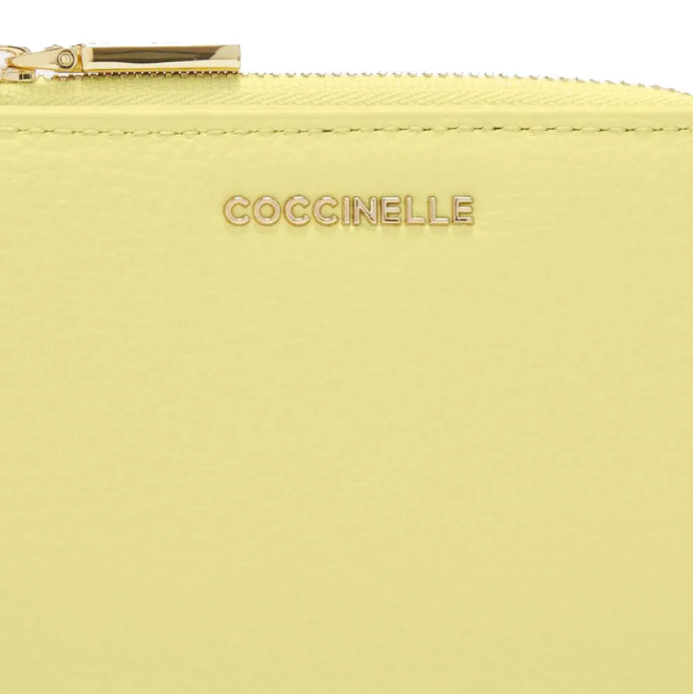 Portacarte Piccolo con Doppio Scomparto COCCINELLE in Pelle Linea Metallic Soft colore Lime Wash