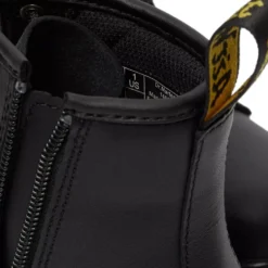 Scarpe Bambino DR. MARTENS Stivali linea 1460 J in Pelle Nera