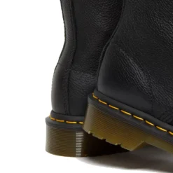 Scarpe Donna DR. MARTENS Stivali linea 1460 Pascal in Pelle Nera