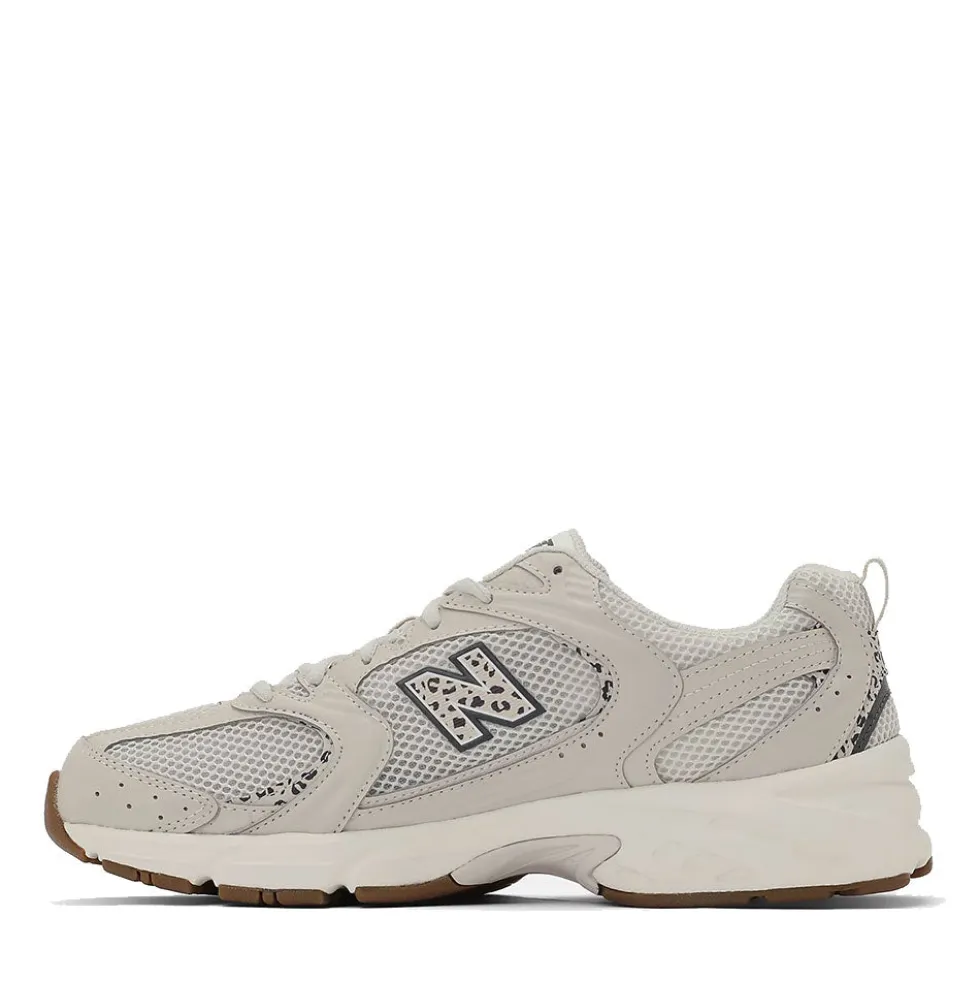 Scarpe Running NEW BALANCE Sneakers 530 in Tessuto Sintetico e Mesh colore Moonbeam Sea Salt e Black