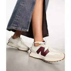 Sneakers Donna NEW BALANCE 327 in Suede e Tessuto Sintetico colore Moonbeam e Burgundy